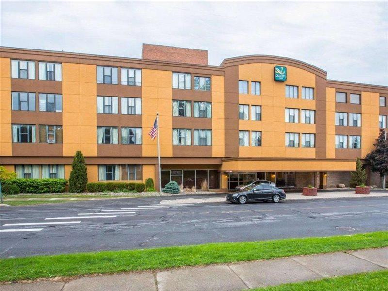 The Inn At Gran View Ogdensburg, Ascend Hotel Collection Extérieur photo