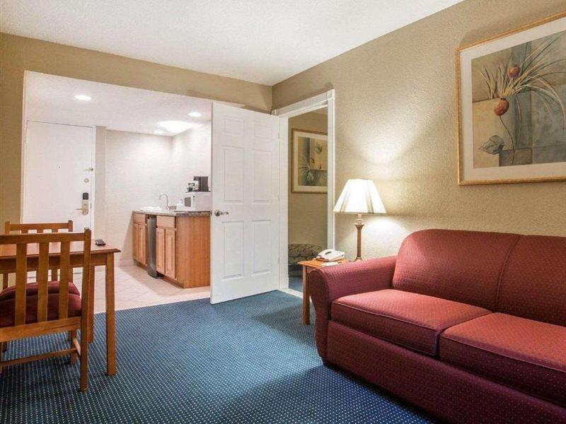 The Inn At Gran View Ogdensburg, Ascend Hotel Collection Extérieur photo