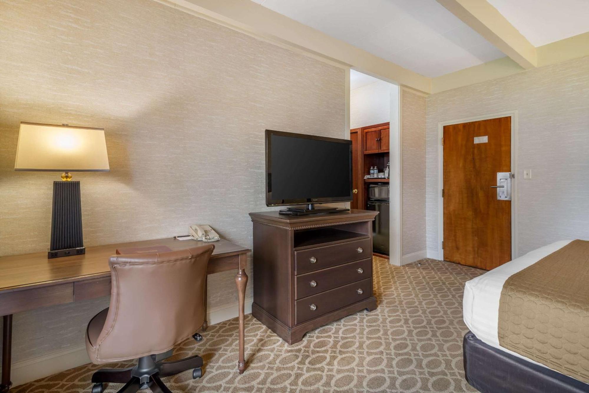 The Inn At Gran View Ogdensburg, Ascend Hotel Collection Extérieur photo