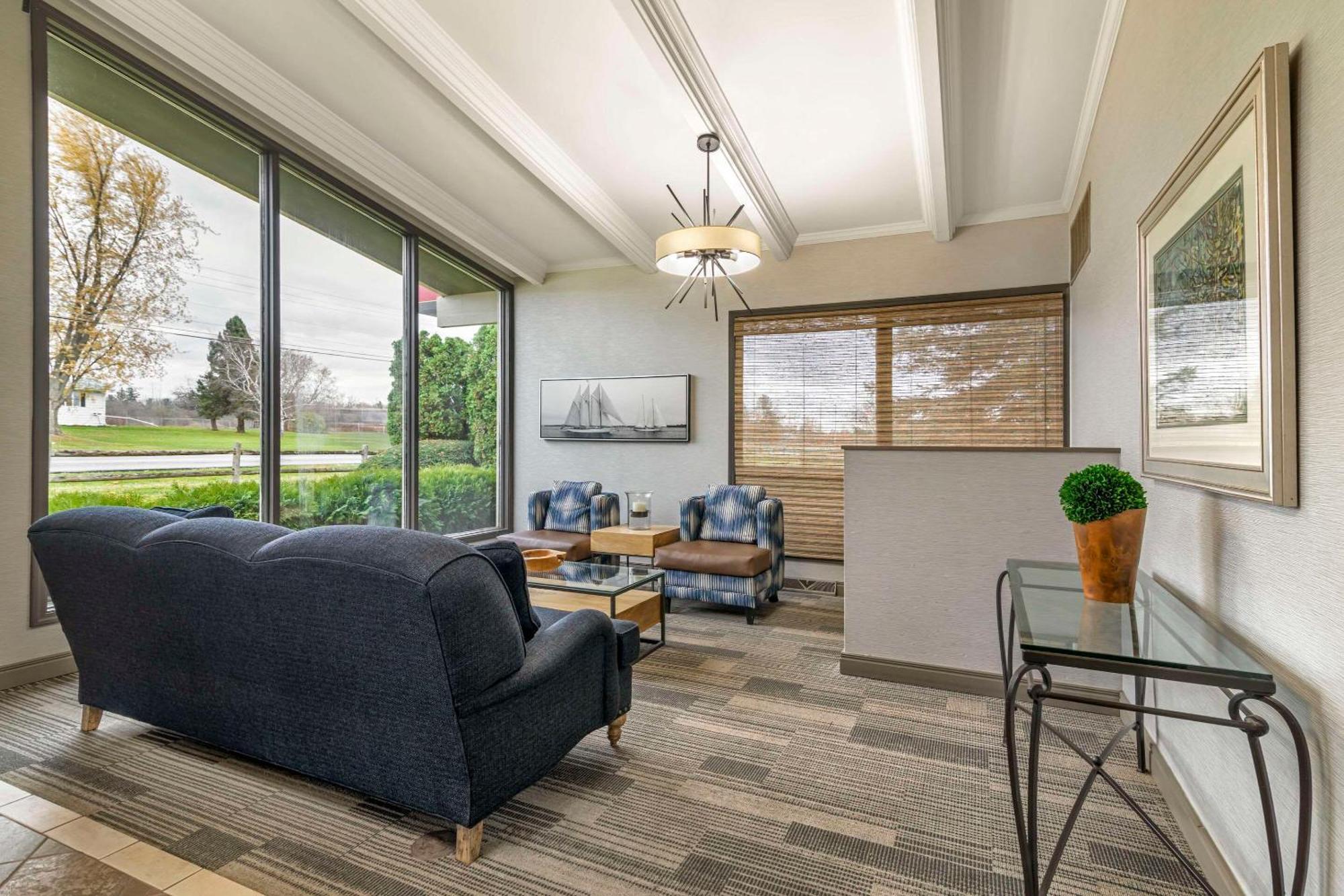 The Inn At Gran View Ogdensburg, Ascend Hotel Collection Extérieur photo