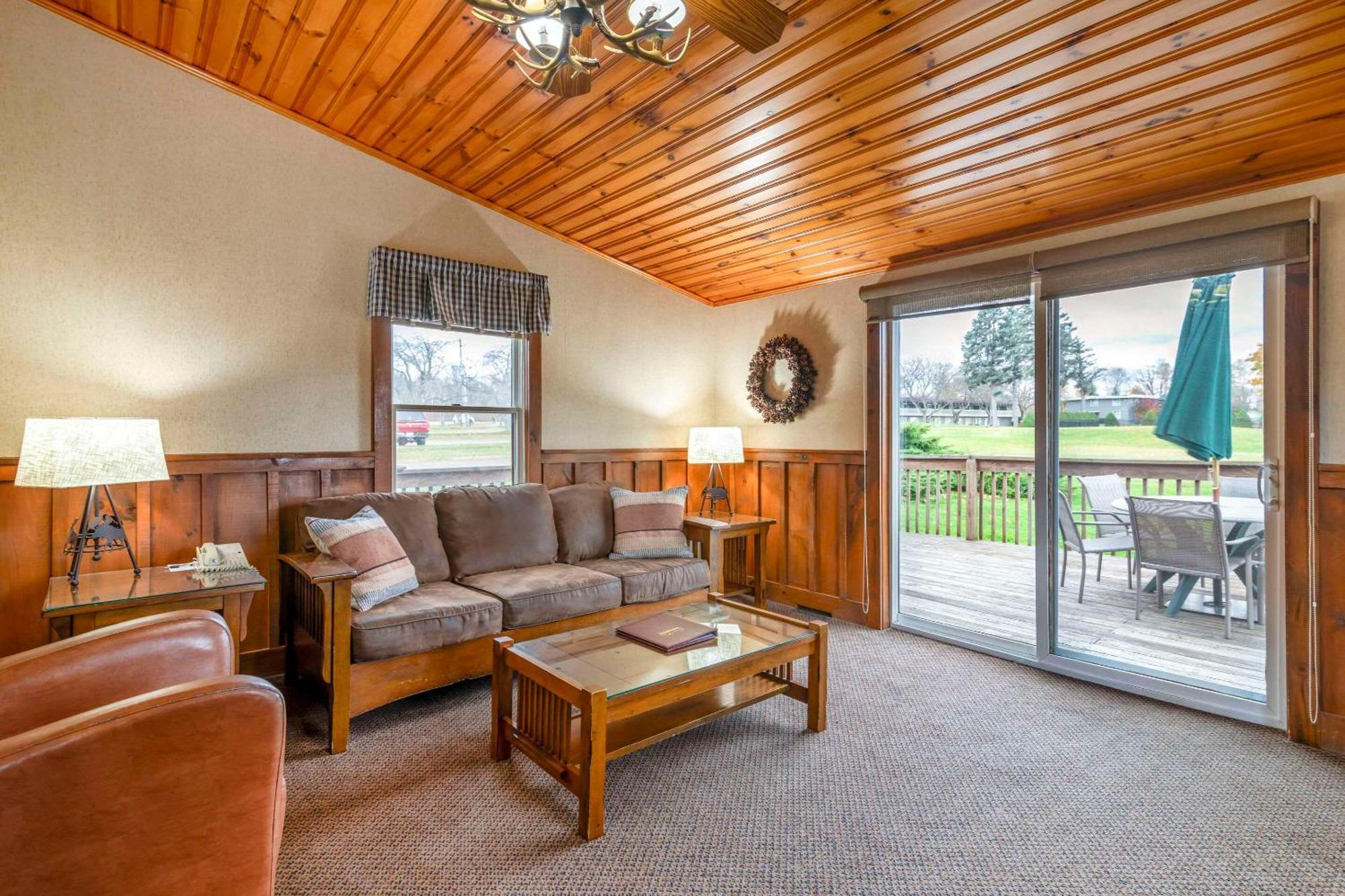 The Inn At Gran View Ogdensburg, Ascend Hotel Collection Extérieur photo